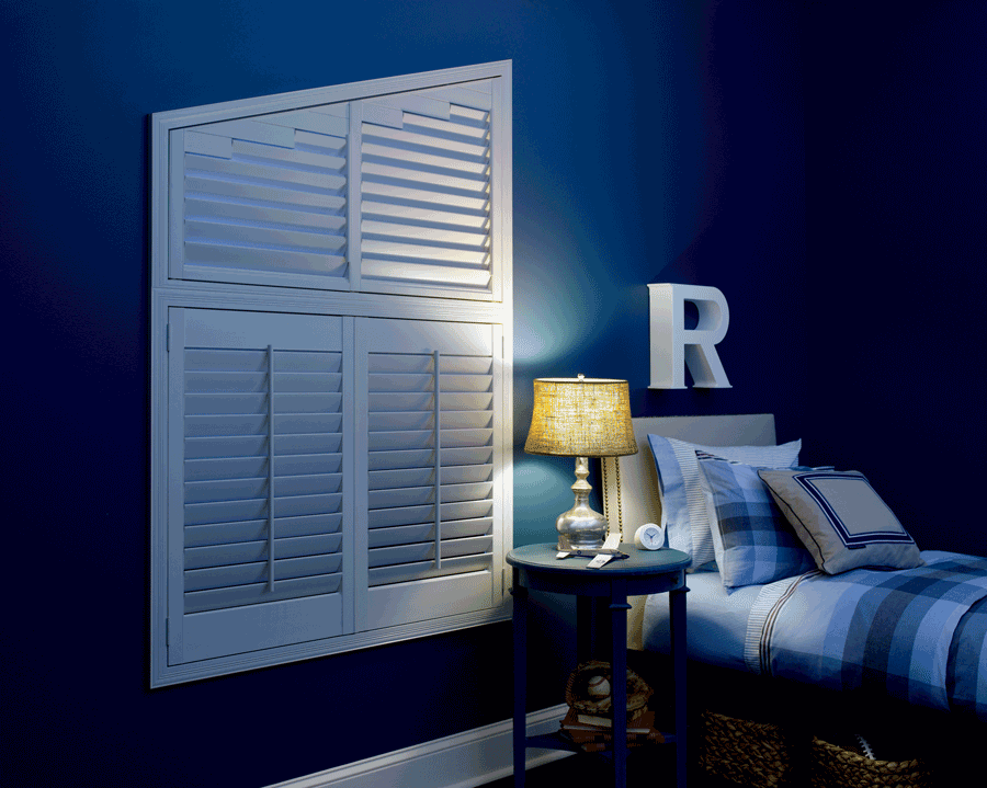 bedroom plantation shutters